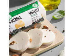 MUZZALMENDRAS FELICES LAS VACAS