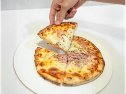 PIZZAS