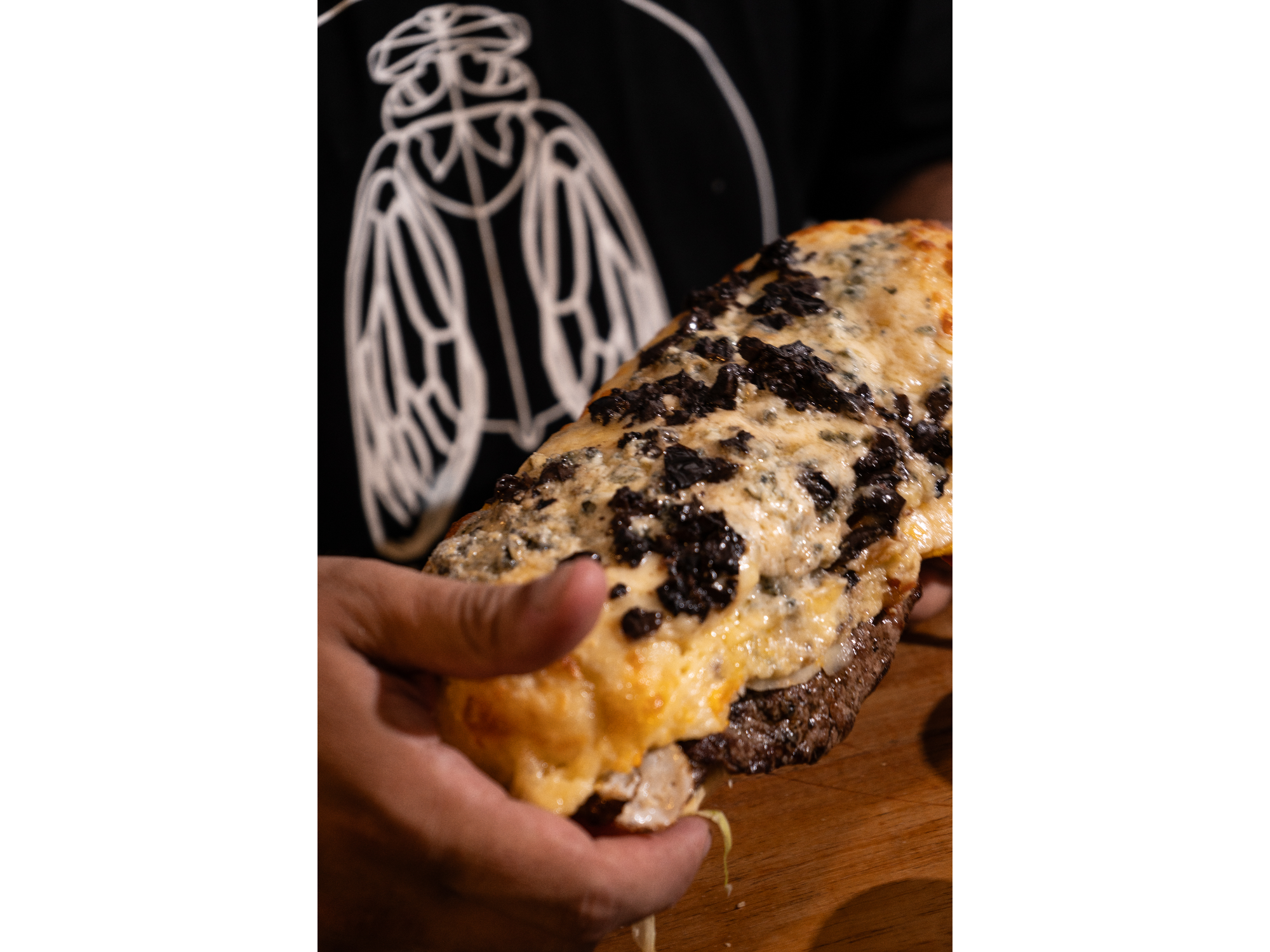 SUPER GRATINADO ROQUEFORT CON ACEITUNAS NEGRAS