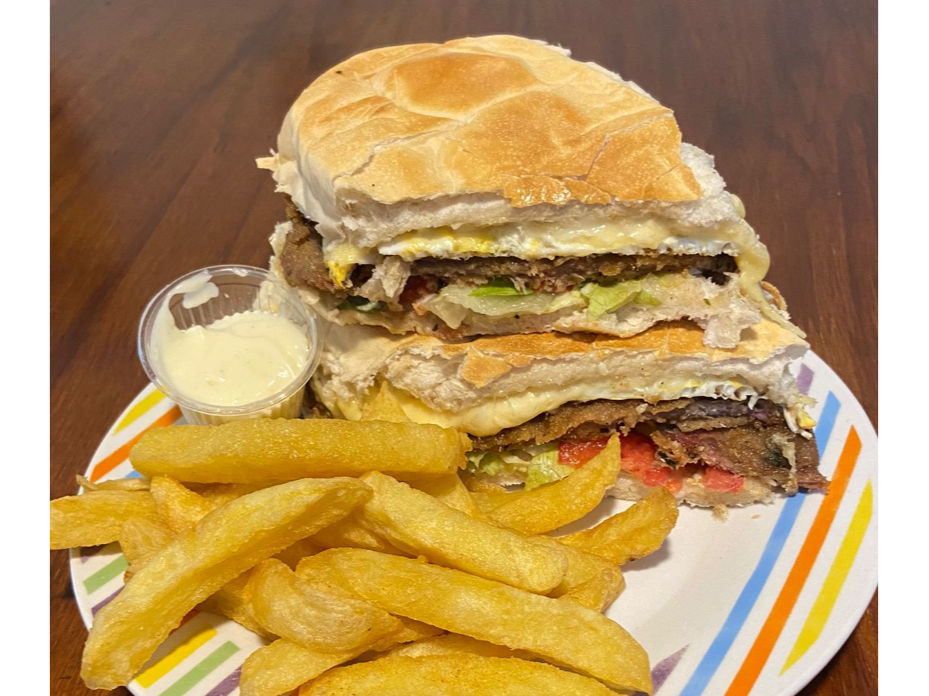 EL SEÑOR SANGUCHE DE MILANESA de Viejolobo
