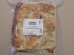 FOCACCIA DE SALAME Y QUESO