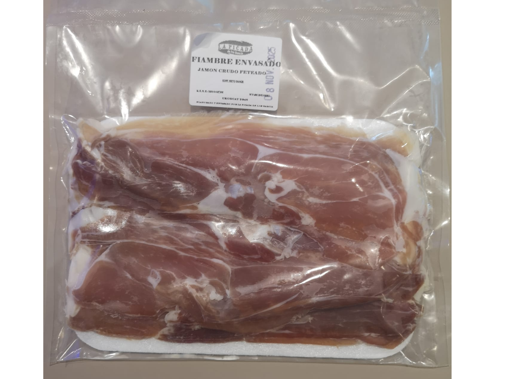 JAMÓN CRUDO FETEADO