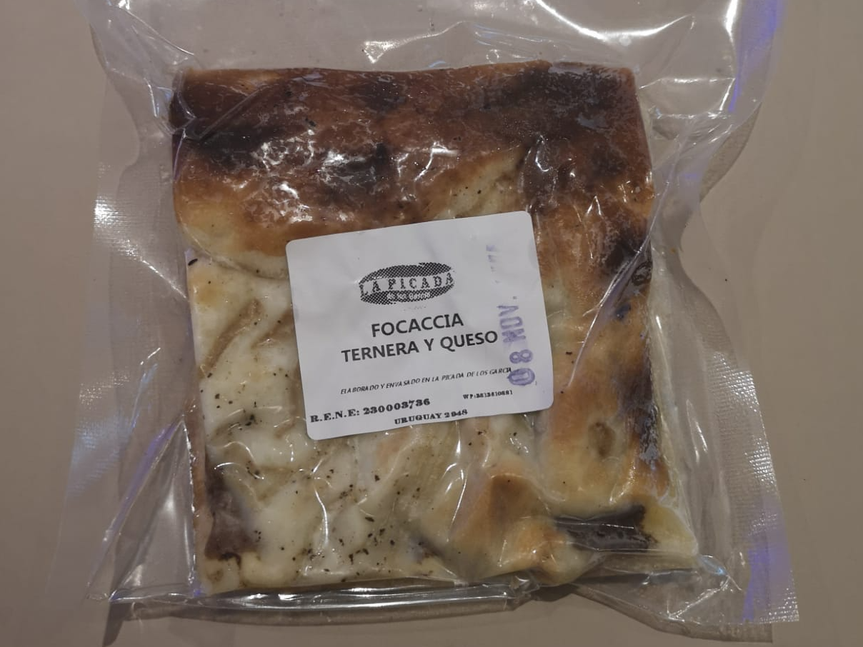 FOCACCIA DE TERNERA Y QUESO