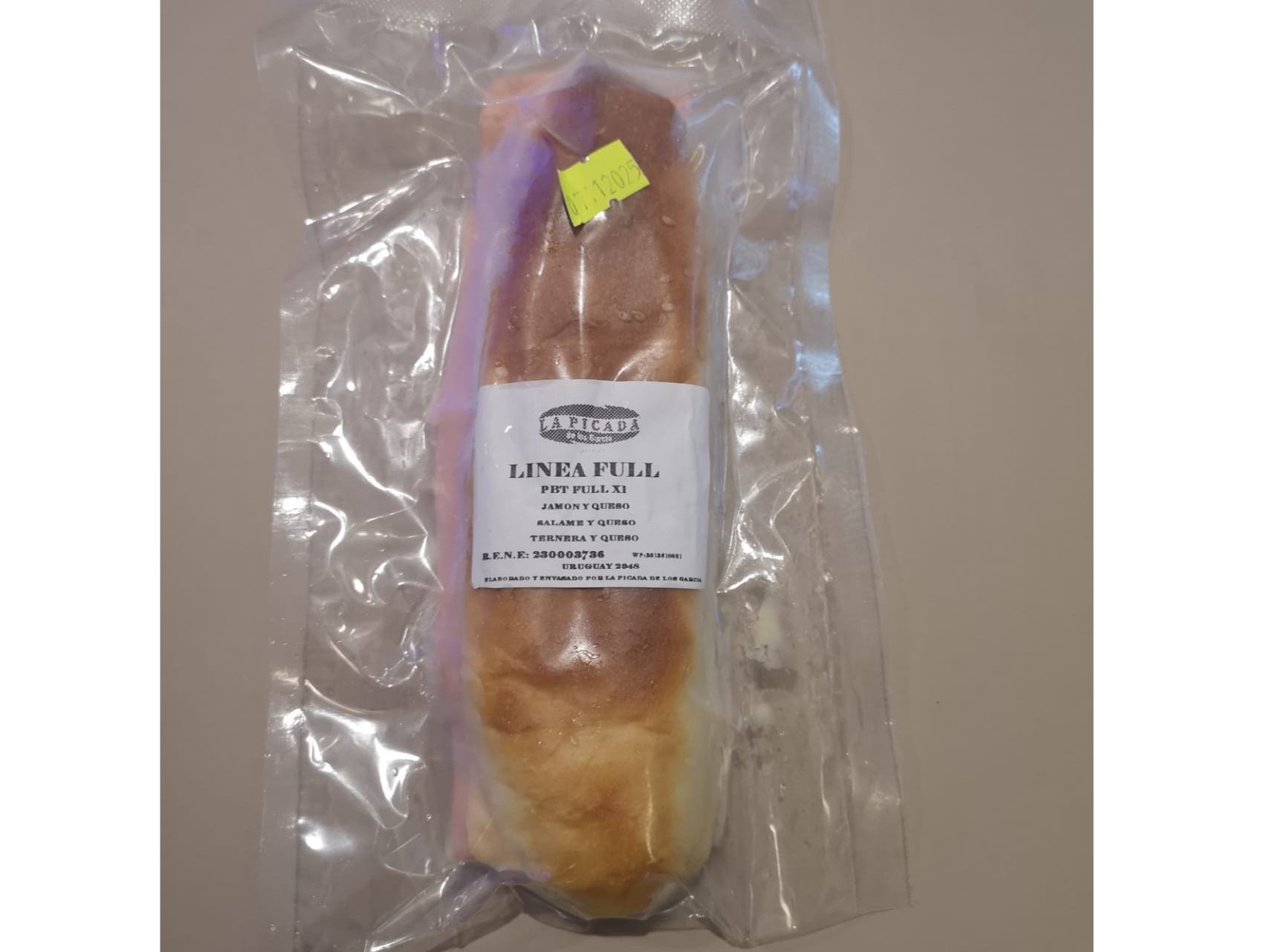 PEBETE JAMON Y QUESO