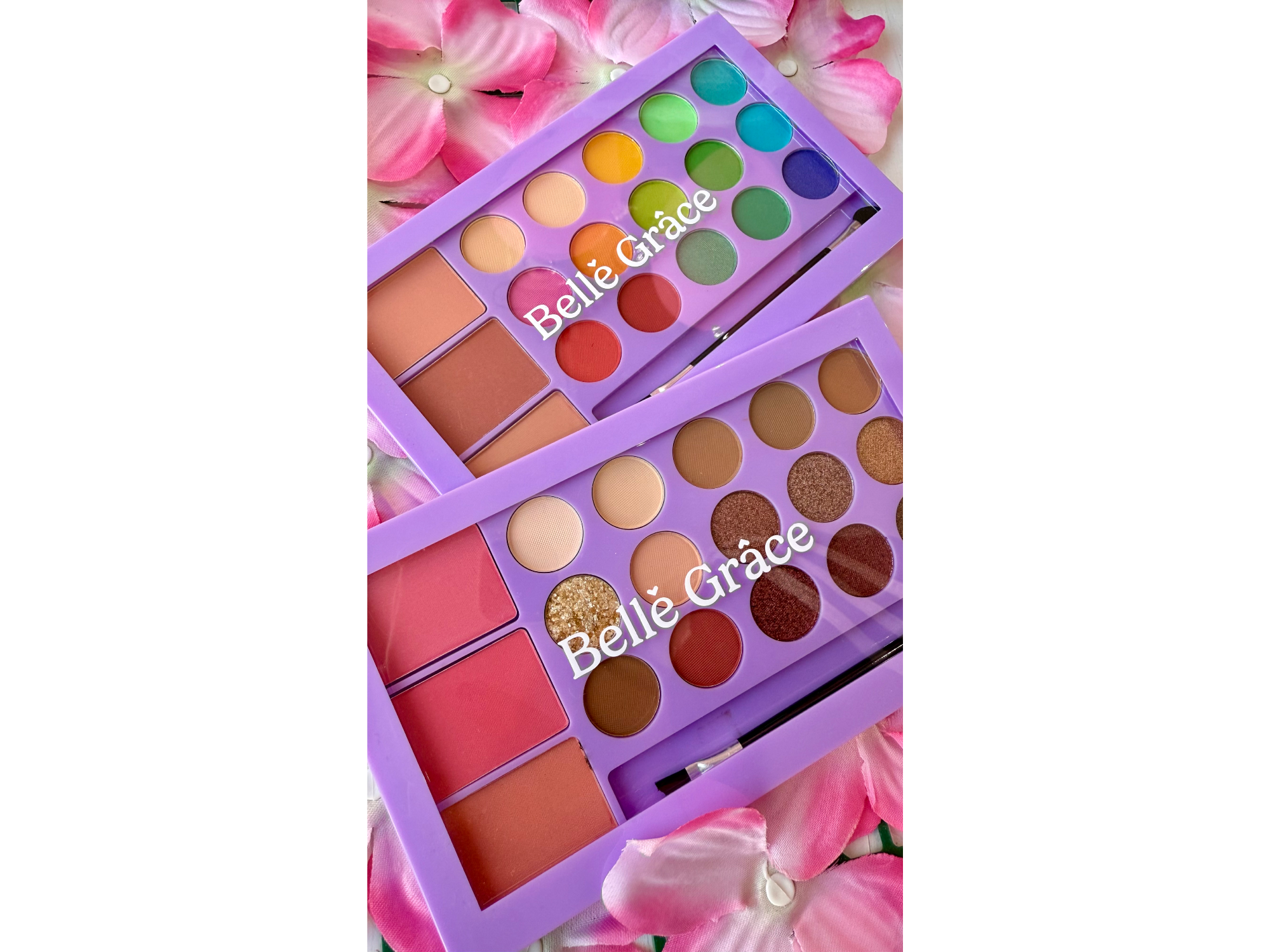 PALETA DE SOMBRAS X15 + 3 RUBORES