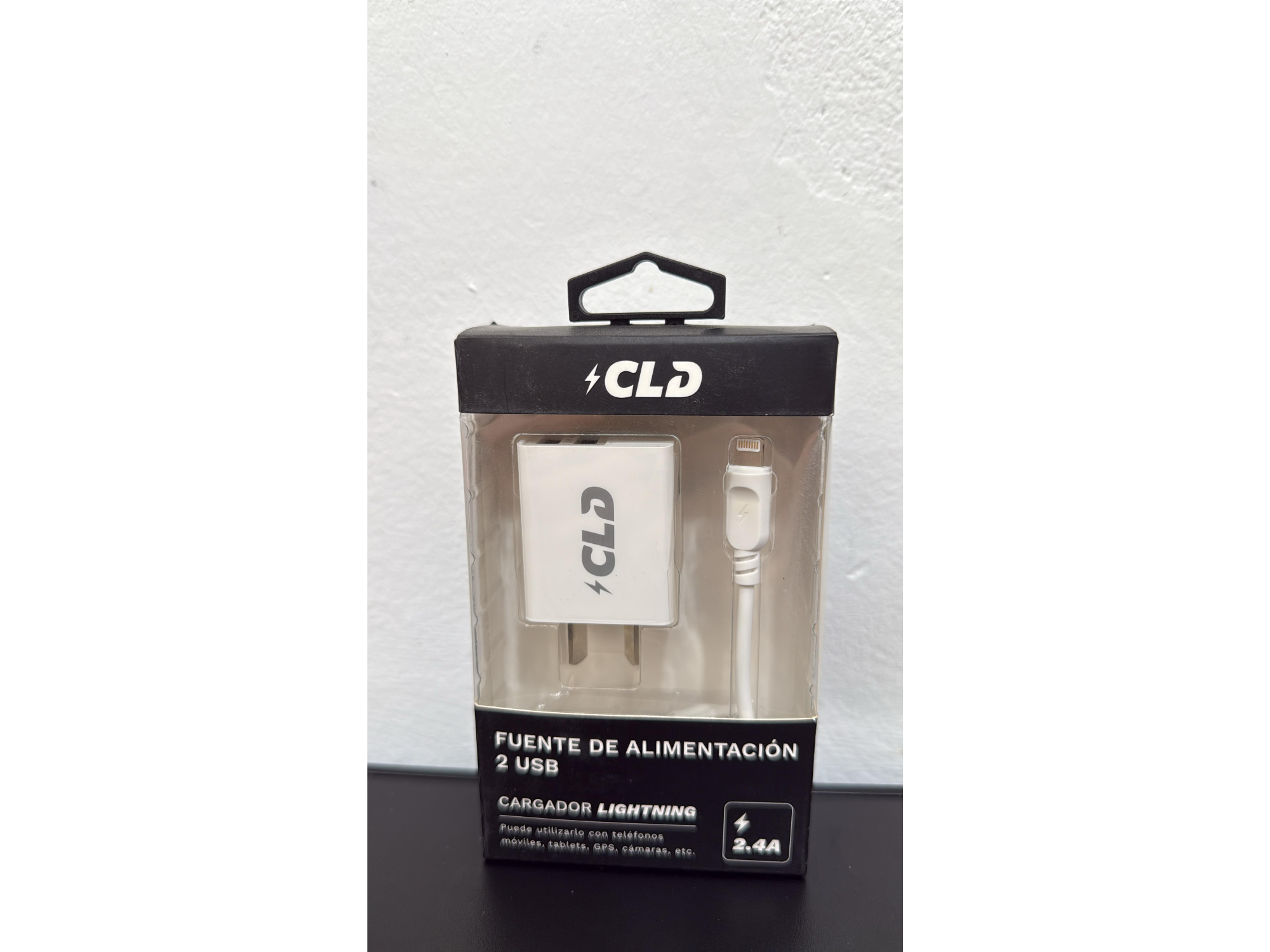 Cargador doble usb 3.0 + cable iPhone (Lightning)