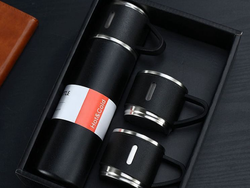 SET DE TERMO CON TAZAS NEGRO