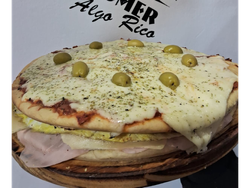 Pizza Lomo