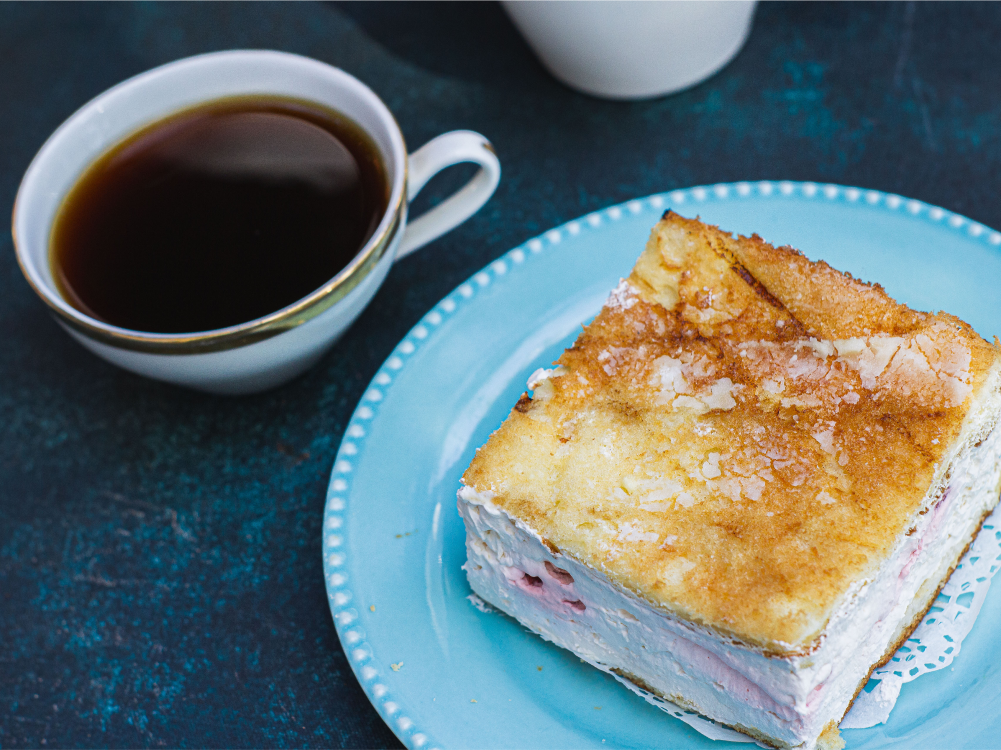 65-Torta tipo balcarce individual de frutilla