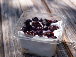 66-Cheesecake con frutos rojos individual