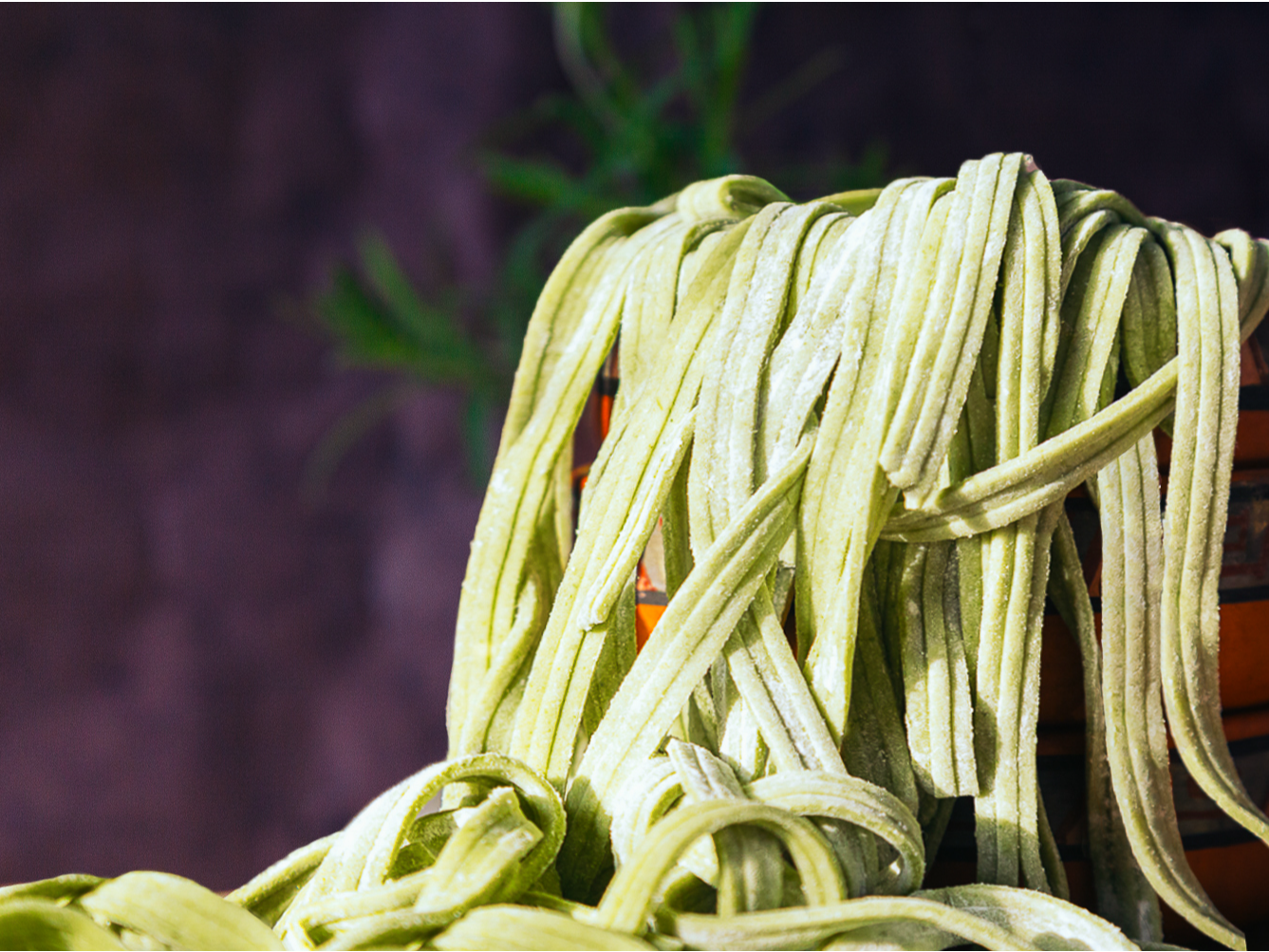 28-Fideos cinta de espinaca (300 gr.)