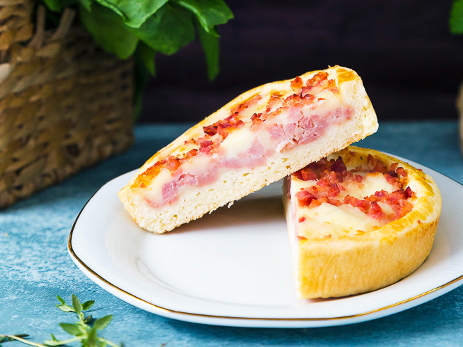 54-Tarta individual de jamón y queso (280 gr.)