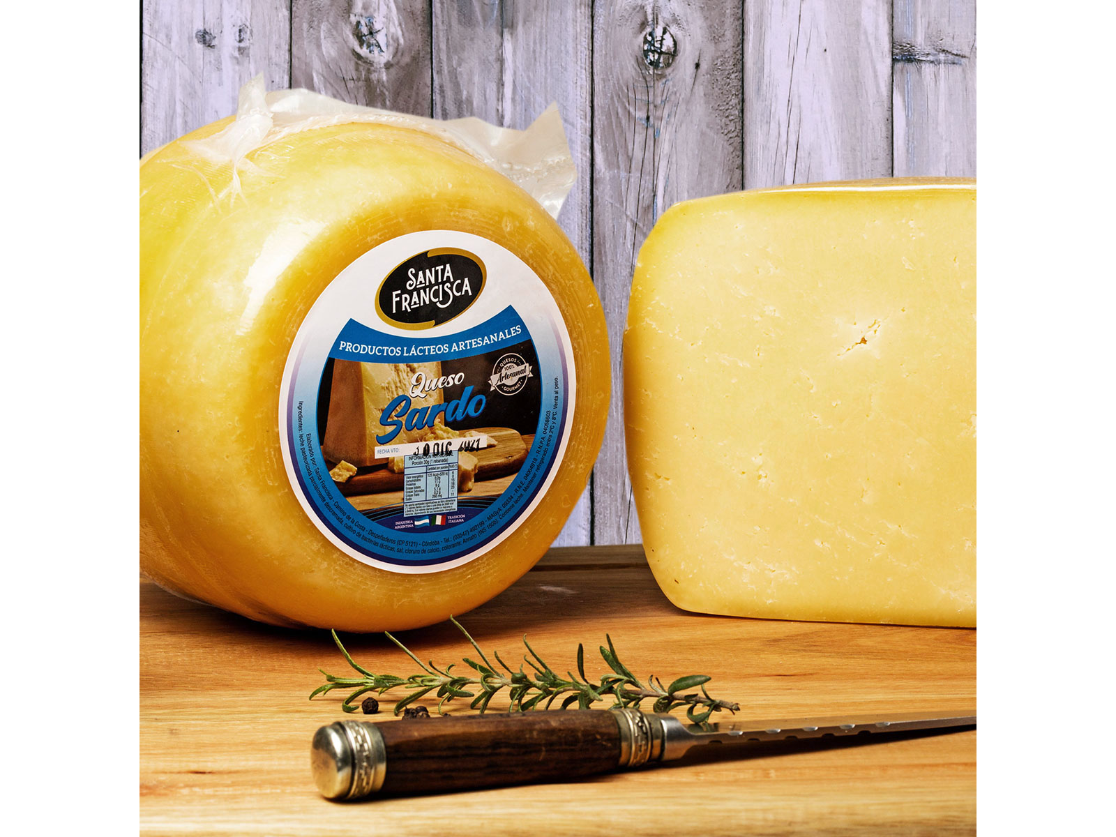 1/2 horma Sardo Fresco