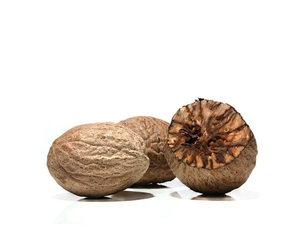 NUEZ MOSCADA ENTERA