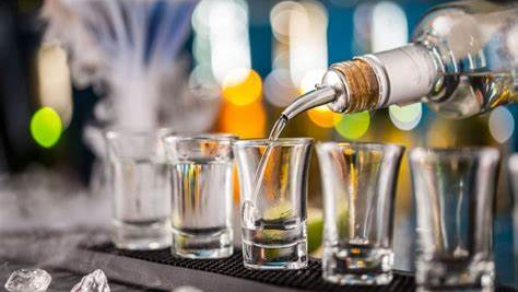 BEBIDAS CON ALCOHOL