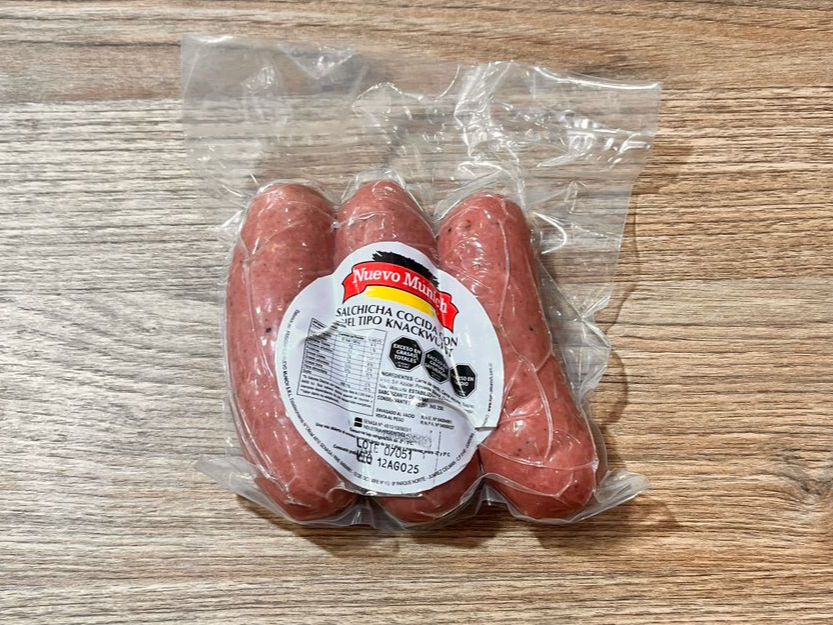 SALCHICHA TIPO KNACKWURST X3