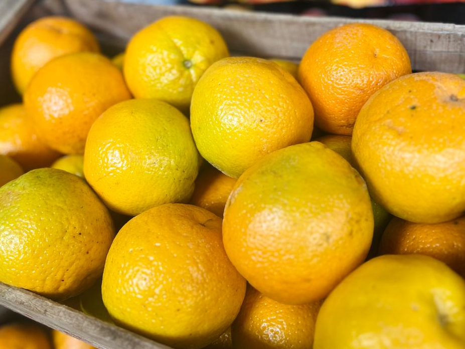 Cajon de naranja de jugo