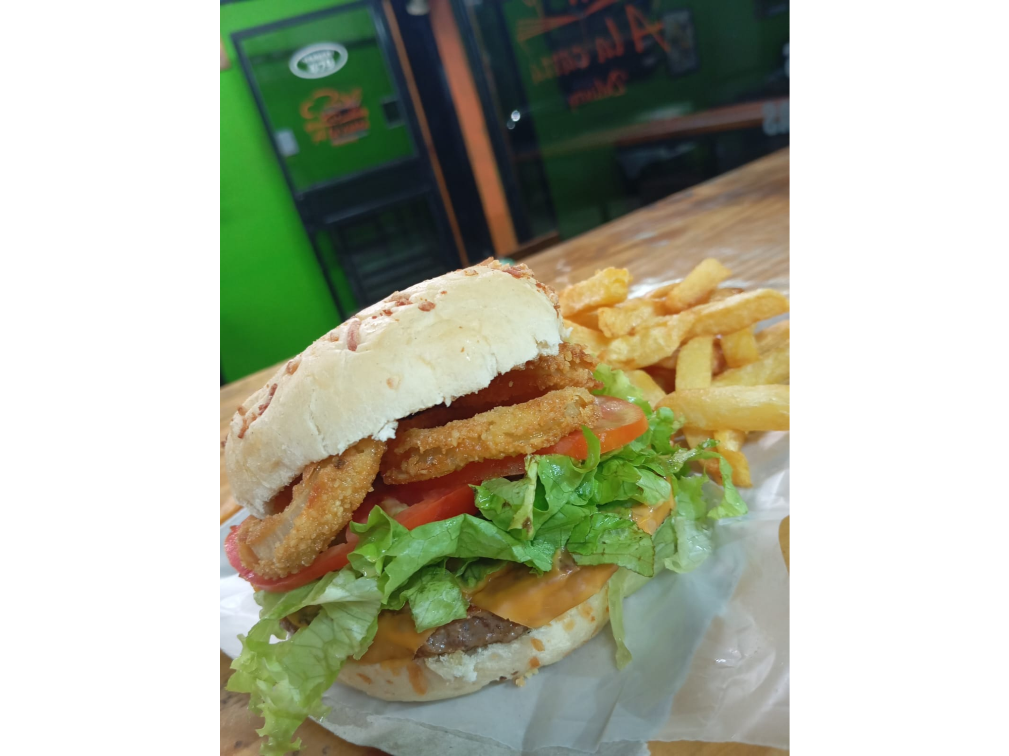 PROMO 2 hamburguesa "con aros" + fritas