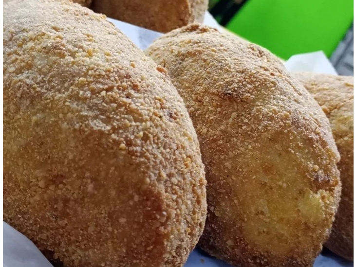 BOMBAS DE PAPA RELLENAS DE JAMÓN Y QUESO
