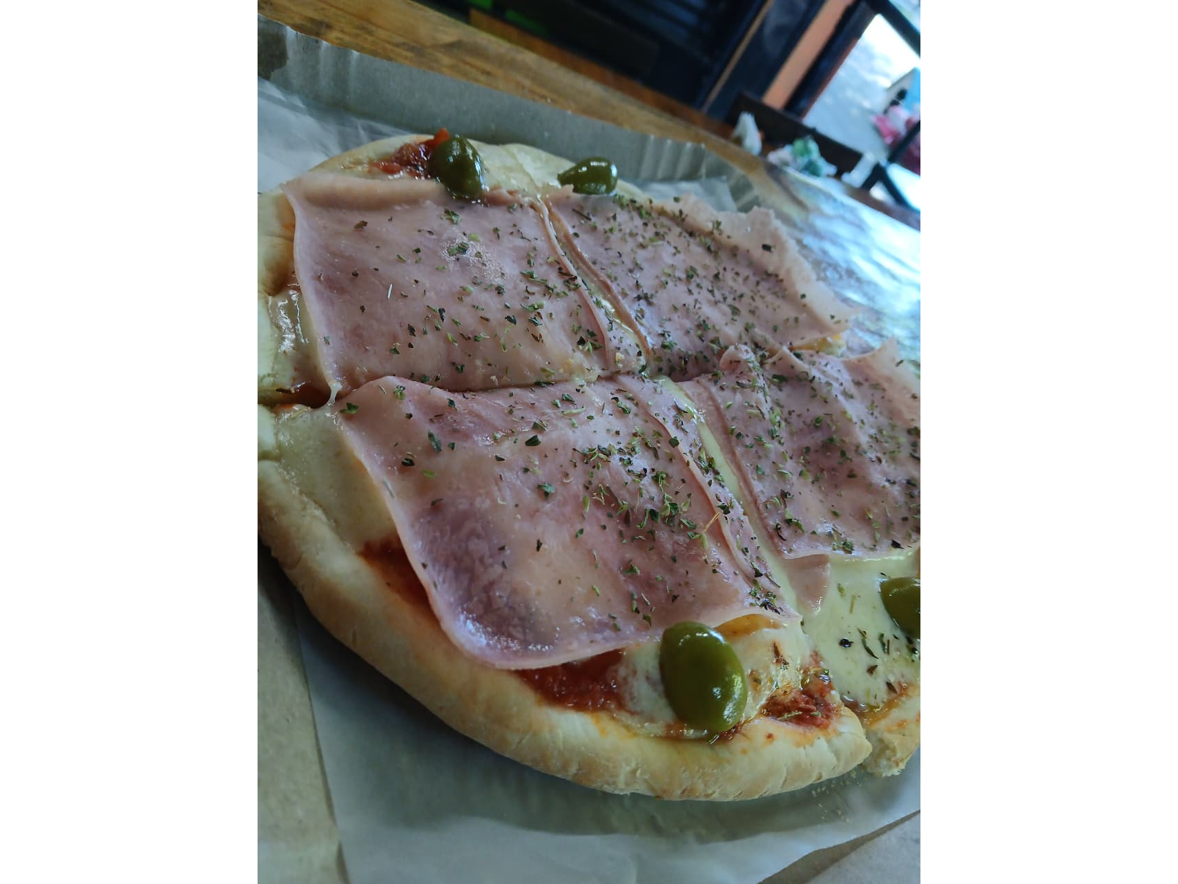 PROMO 5 pizza individual de muzza y jamon + bebida
