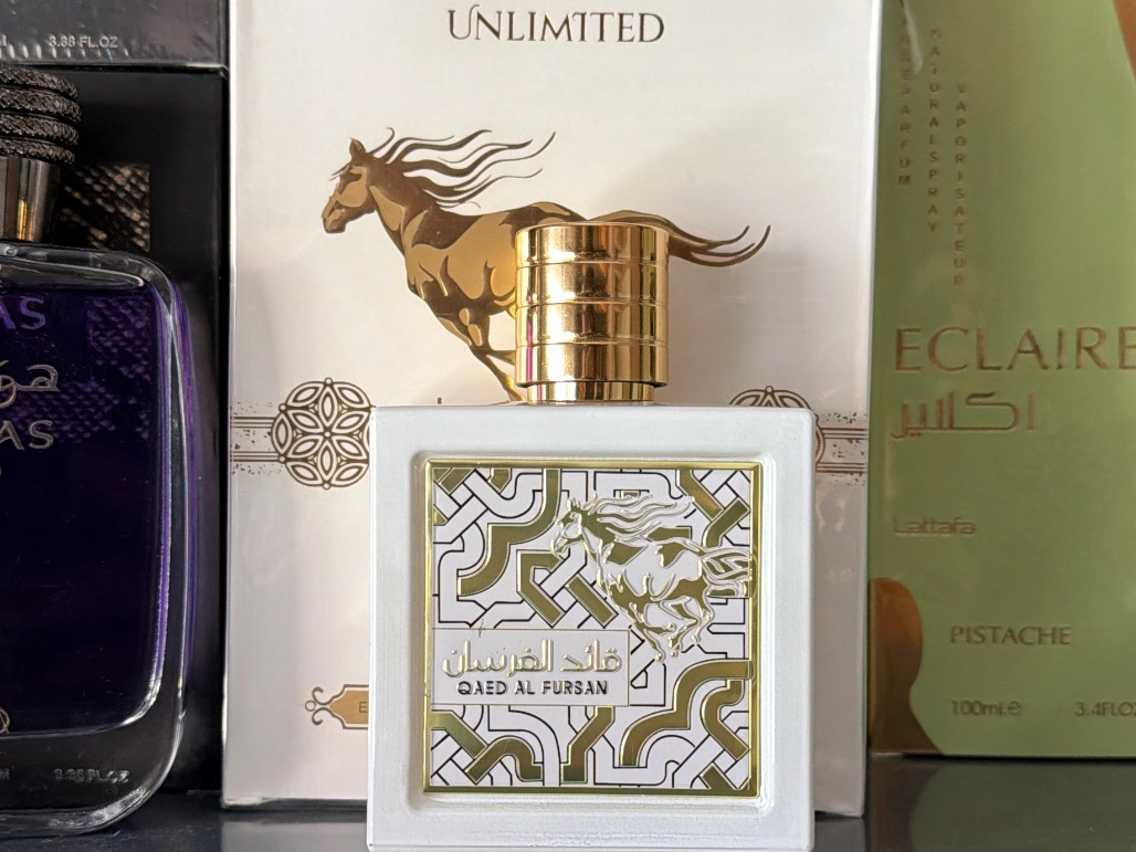 Qaed Al Fursan Blanco (Unisex)