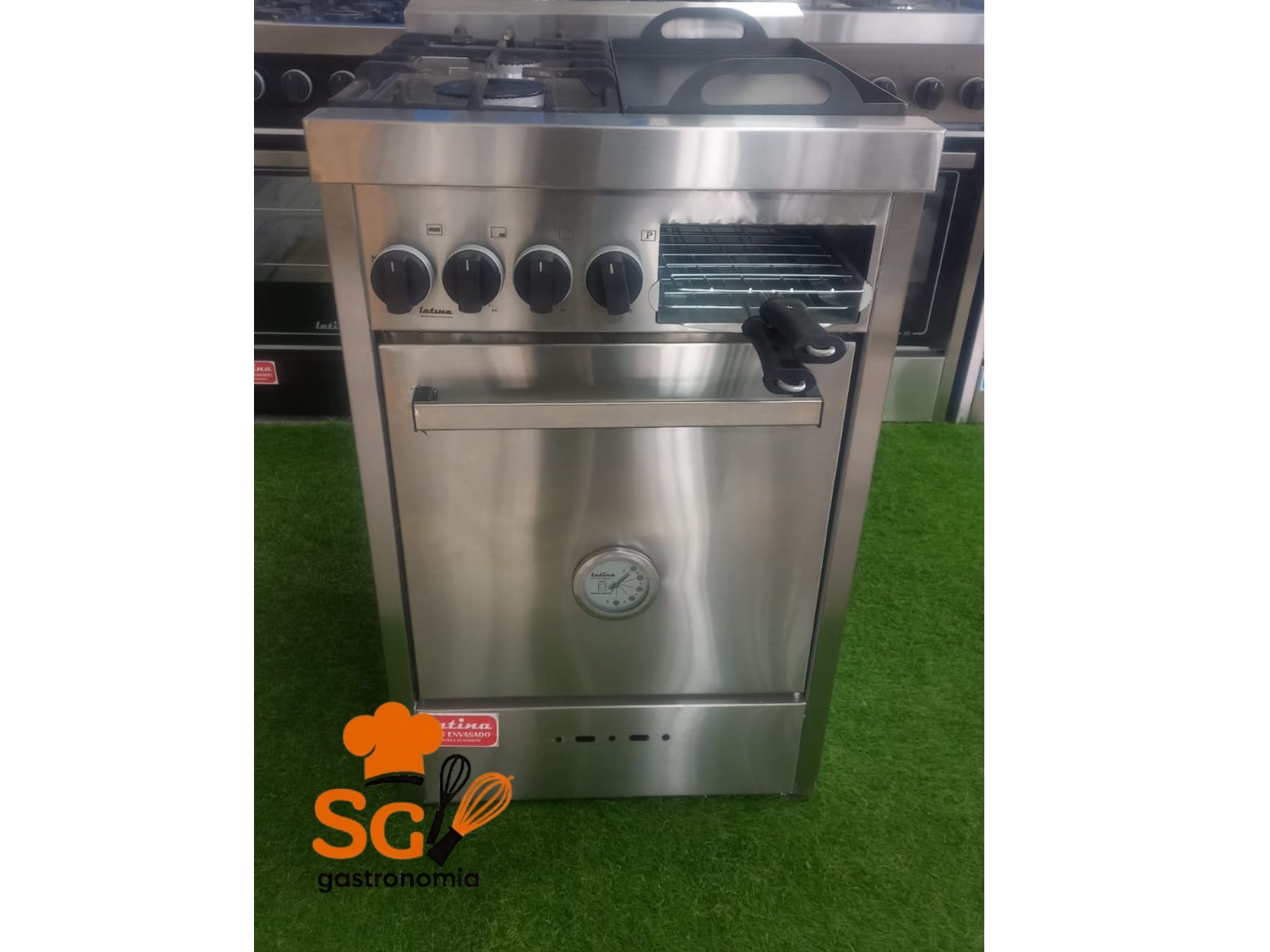 2 hornallas , plancha y carlitero puerta ciega