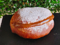 Berlín relleno con dulce sin leche