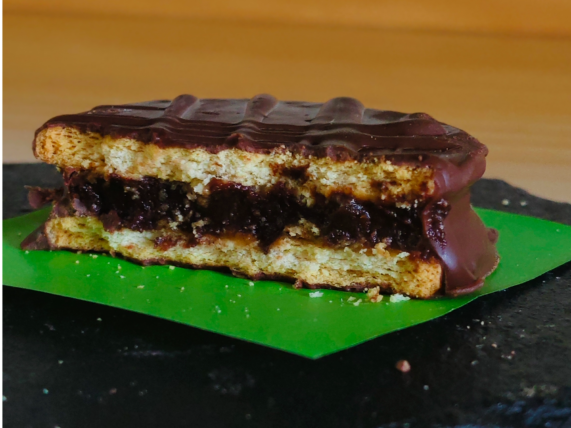 Alfajor dátil cacao, sabor trufa