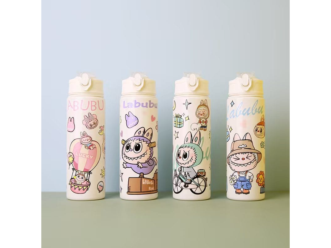 BOTELLA TERMICA LABUBU PICO GOMA