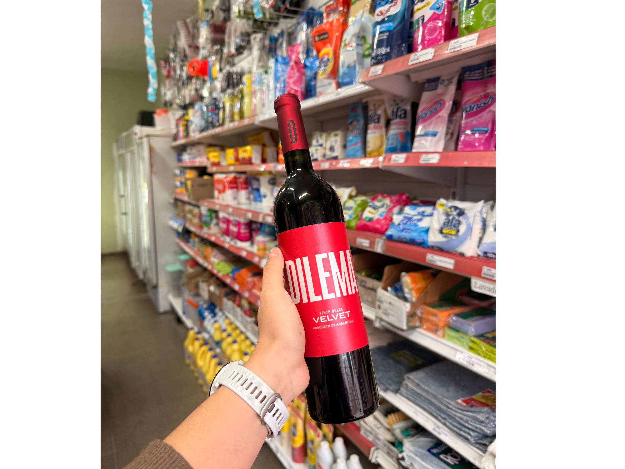 DILEMA VELVET
