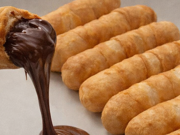 1 DOCENA TEQUEÑOS CHOCOLATE Y CREMA DE MANI  (congelados).