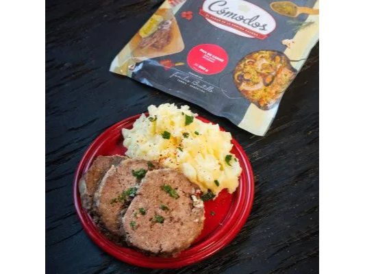 Pan de carne con pure de papas