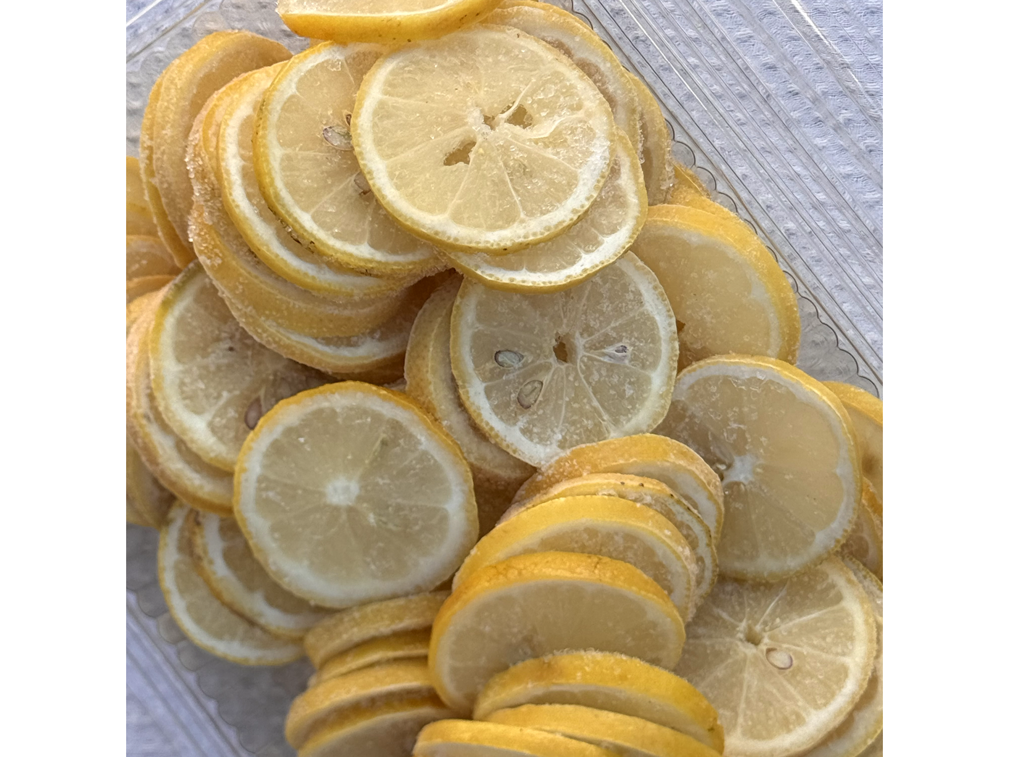 Limón en rodajas congelado