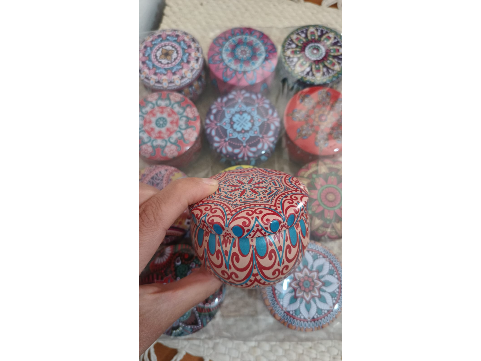 Lata mandala 7cm diam. 5cm alto