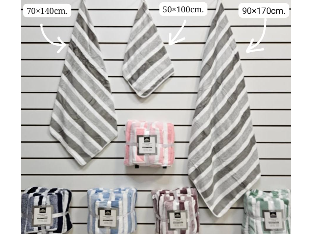 Set de 3 toallas rayado: 1 toallón, 1 toalla y 1 toalla de mano (Copia)