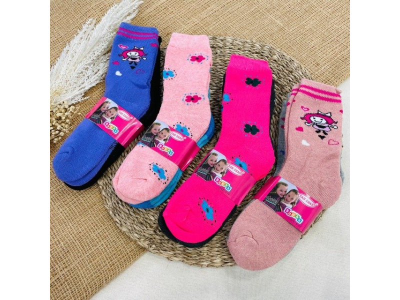 Doc. Medias Tobilleras atoalladas de niña