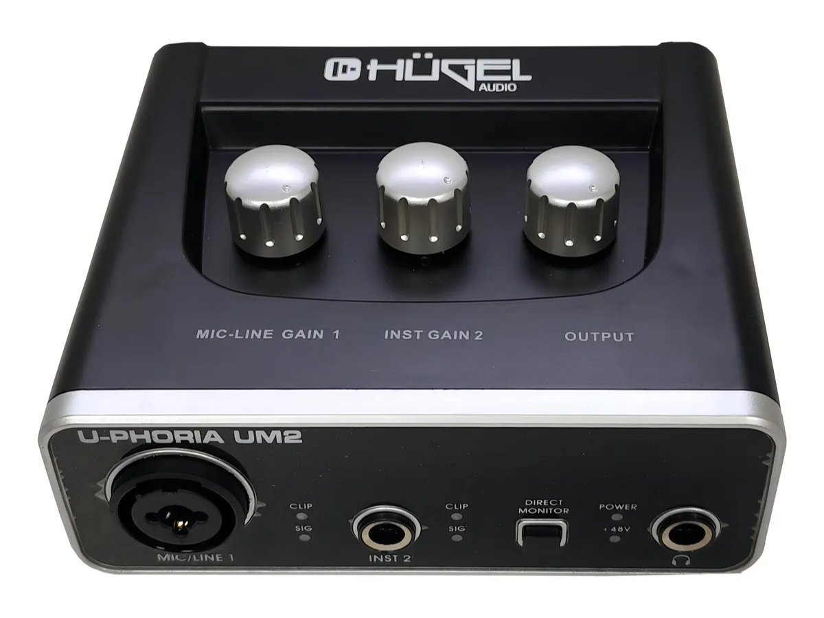 UM2 PARQUER INTERFAZ DE AUDIO 2X2