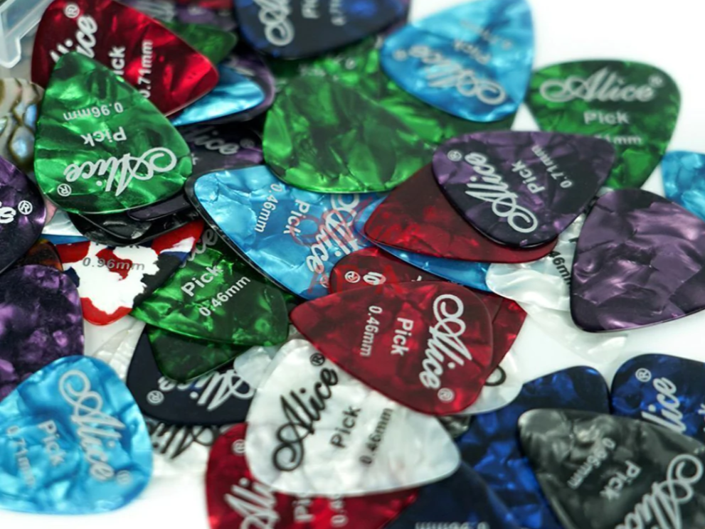 PACK de 15 Púas ALICE Nacaradas
