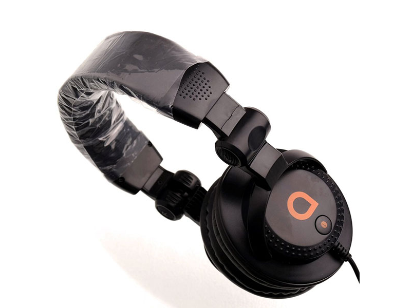 AMH-10 AURICULARES ARTESIA MONITOREO STEREO