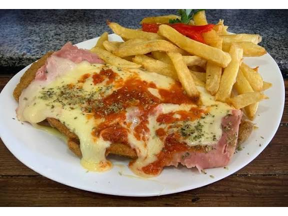 Milanesa a la napolitana c/ fritas