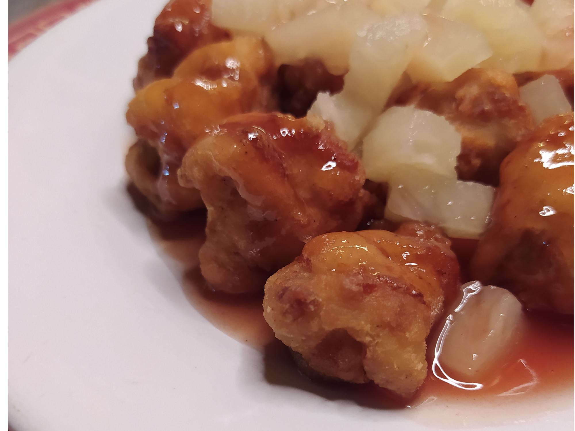 Buñuelo de Cerdo Agridulce con ananá