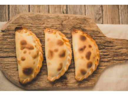 3 empanadas + gaseosa 500cc