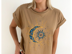 Remera amplia manga rebatible estampa delantera