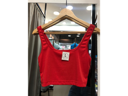 Musculosa corta roja bretel ancho