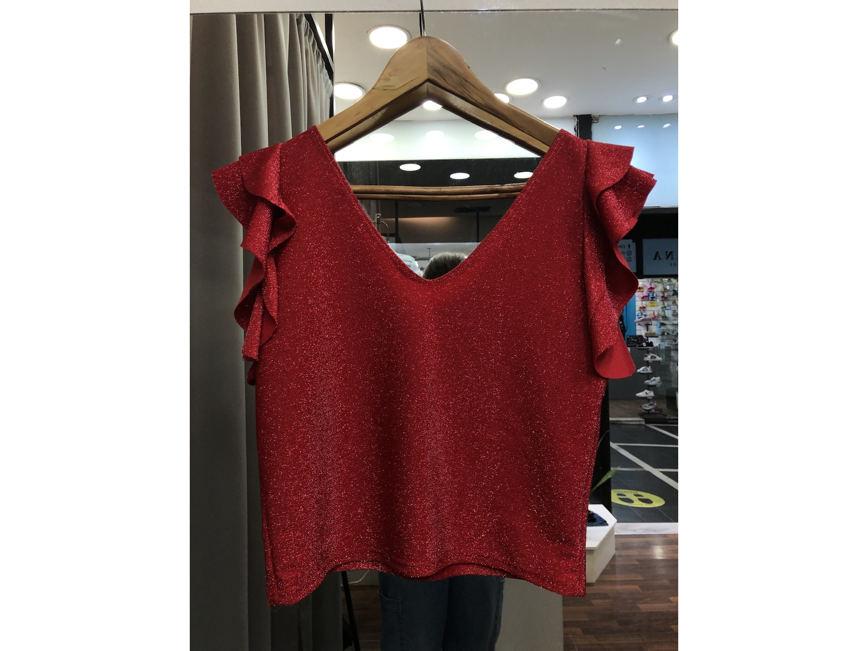 Blusa escote V lurex