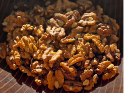 Nuez blanca mariposa light