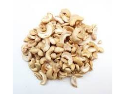 Castañas de caju partidas