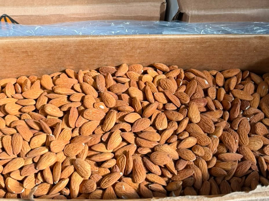 Almendras non pareil ENTERAS