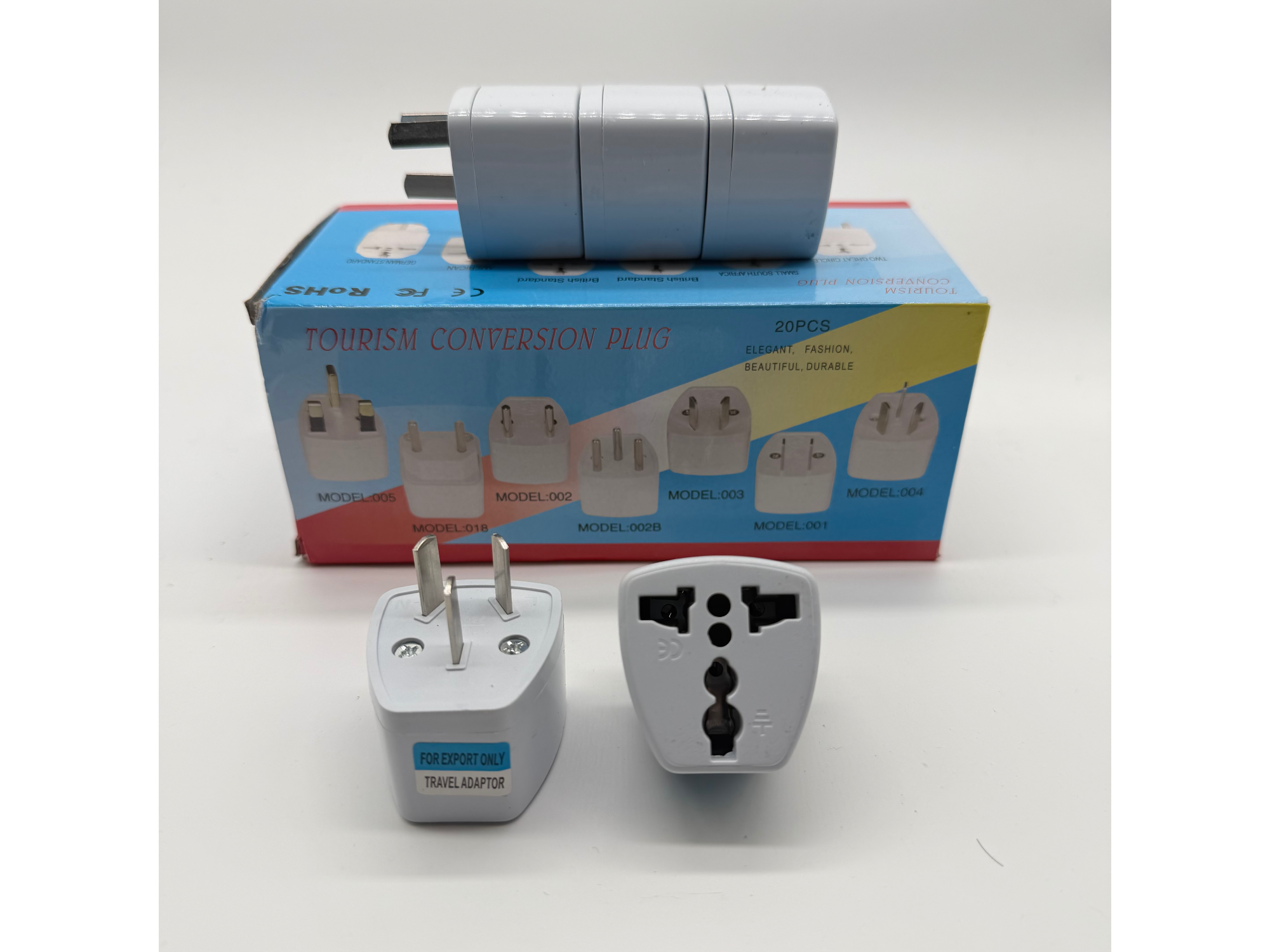 Adaptador de Enchufe Patas Rectas
