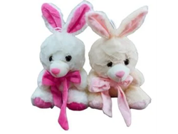 J - Conejos peluches